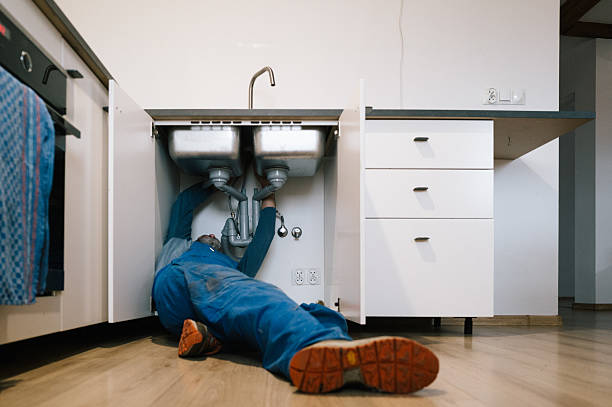 Professional Leak Detection technician working in Moscow, ID